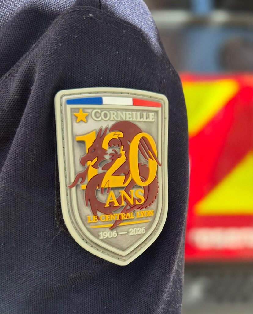 écusson 120ans édition spéciale pompiers lyon corneille